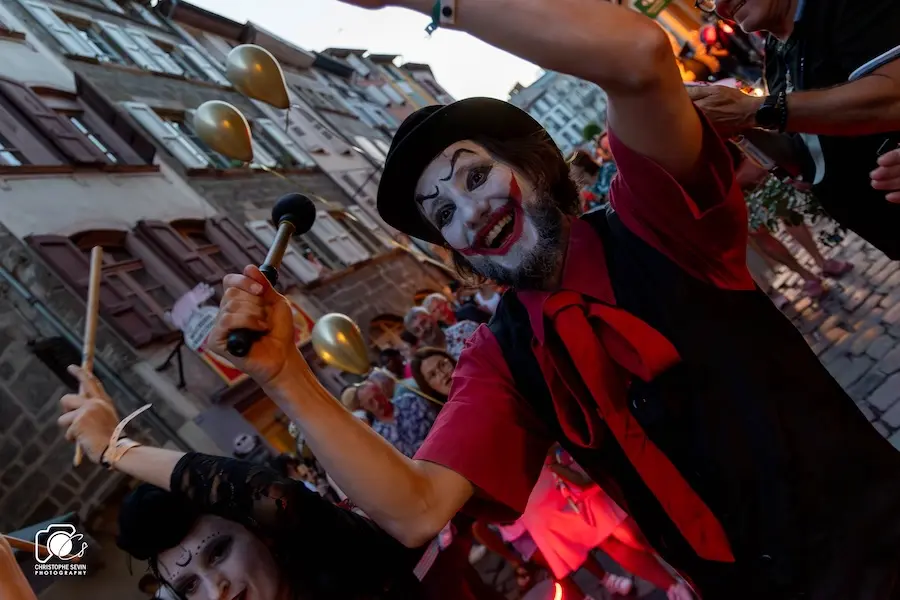 8V1C0764-Avec accentuation-Bruit