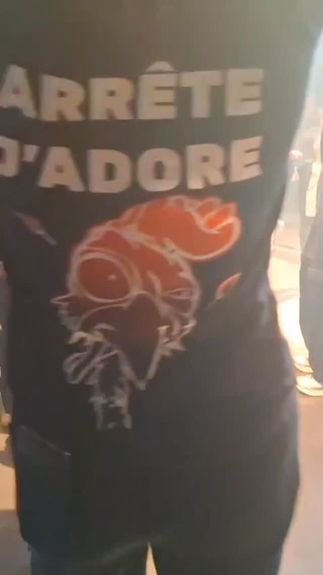 Instagram post from arretejadore. This post is in position 1.